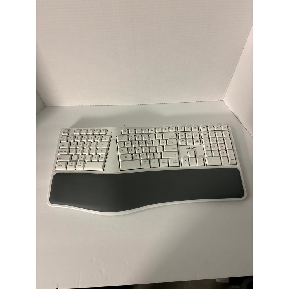Macally BTERGOKEY Wireless Bluetooth Ergonomic Keyboard White Untested As-Is